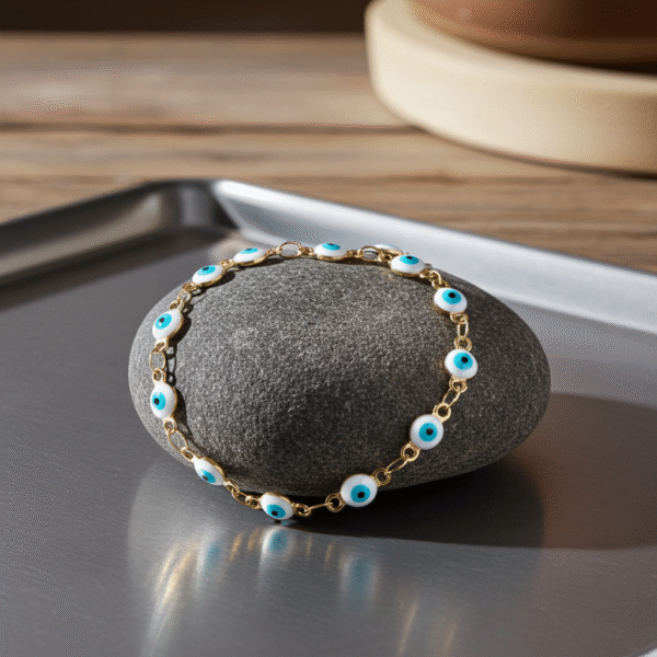 Λεπτό Βραχιόλι Από Ανοξείδωτο Ατσάλι με Ματάκια - Gold