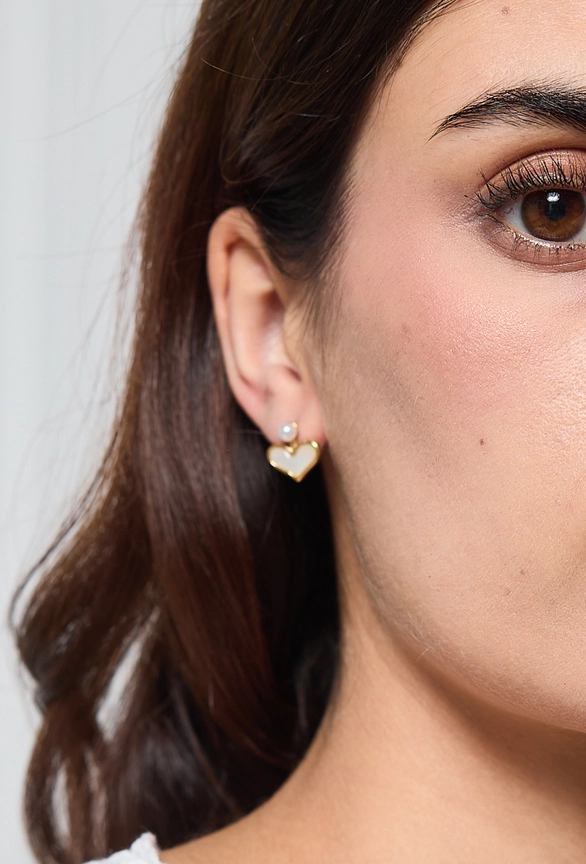 Σκουλαρίκια Από Ανοξείδωτο Ατσάλι με Λευκή Καρδιά - Gold