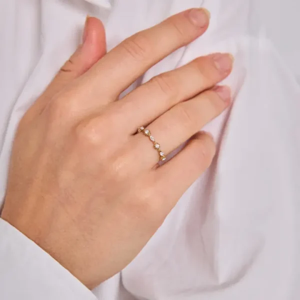 Δαχτυλίδι με Διαμάντια και Κρυστάλλους Από Ανοξείδωτο Ατσάλι - Gold