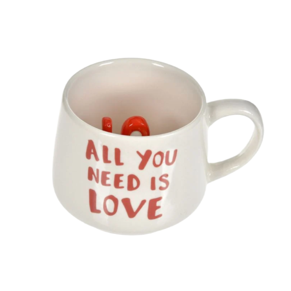 Κεραμική Κούπα με 3D ''Love'' Εσωτερικά και Μήνυμα "All You Need is Love" - Λευκή